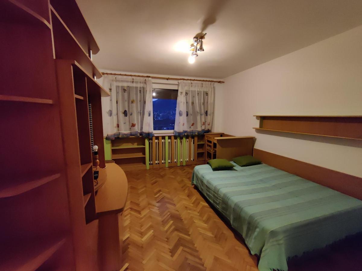 Cosy 2-Bedroom Apartment With An Amazing Panorama Deva Exterior photo